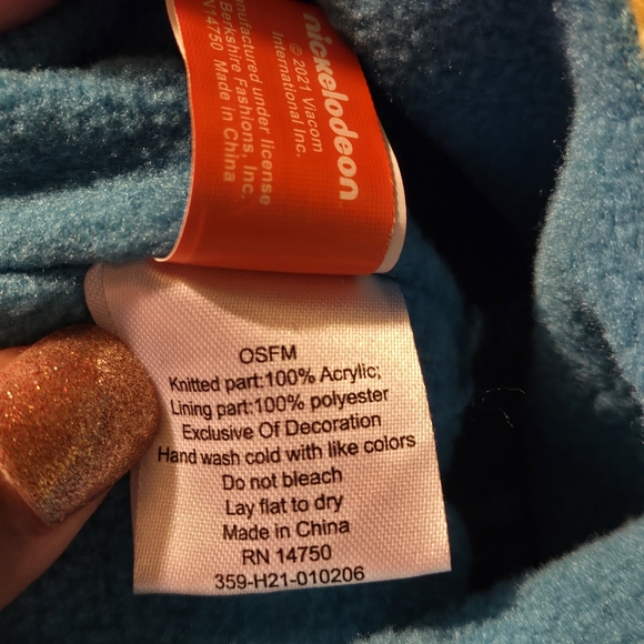 🍒🍒 Nickelodeon Baby Shark Hat & Mitten Set - Picture 5 of 8